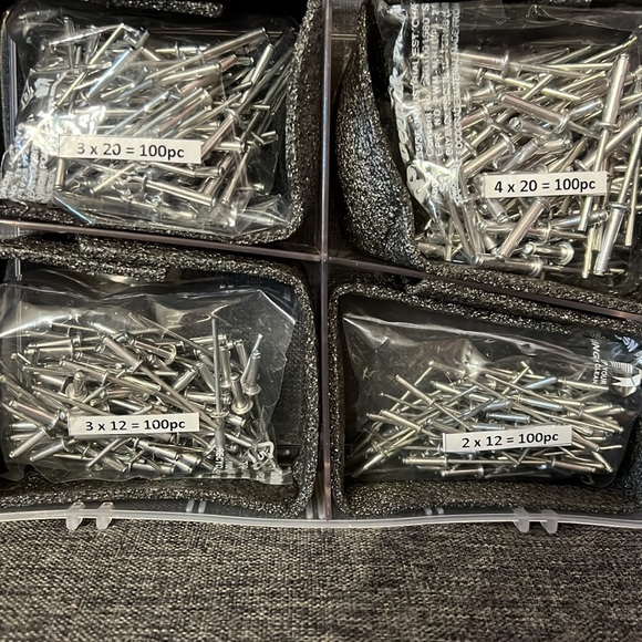 NEW Aluminum Blind Rivets 400 pieces of 4 sizes GSK Corp Hard Plastic Case - Picture 14 of 14